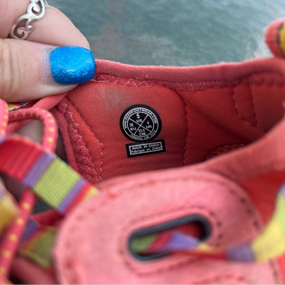 Keen Whisper Coral Waterproof Sport Hiking Water Beach Sandals - Picture 10 of 15